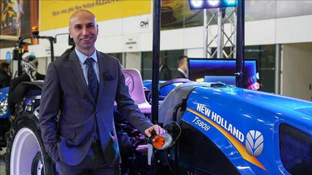 New Holland yeni ürününü İzmir de tanıttı